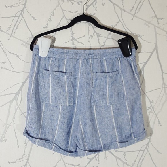 Ellen Tracy Blue Striped 100% Linen High Rise Cuffed Shorts - Picture 2 of 3